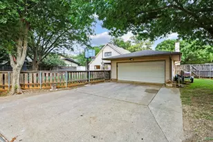 3785 Crown Shore Dr, Dallas, TX 75244 - Photo 34