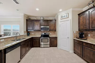 714 Mary Lee Lane, Collinsville, TX 76233 - Photo 16