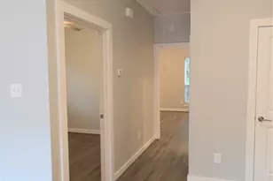 3928 Brandon Park Dr, Garland, TX 75044 - Photo 10