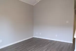 3928 Brandon Park Dr, Garland, TX 75044 - Photo 4