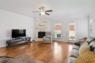 3405 Canyon Lake Dr, Little Elm, TX 75068 - Photo 12