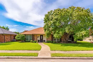 1110 Clearview Dr, Allen, TX 75002 - Photo 1