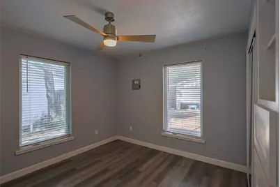 733 Thersa Drive, River Oaks, TX 76114 - Photo 24