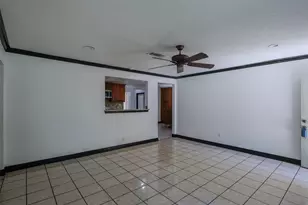 733 Thersa Dr, River Oaks, TX 76114 - Photo 8
