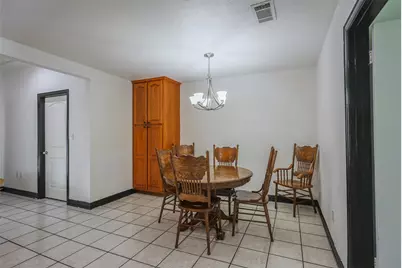 733 Thersa Drive, River Oaks, TX 76114 - Photo 8
