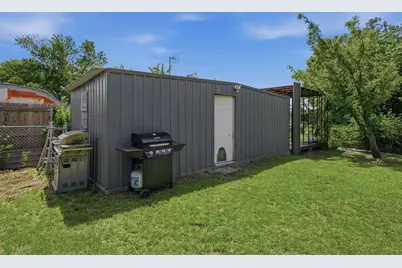 111 E Pecan Street, Gunter, TX 75058 - Photo 20