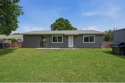 111 E Pecan Street, Gunter, TX 75058 - Photo 18