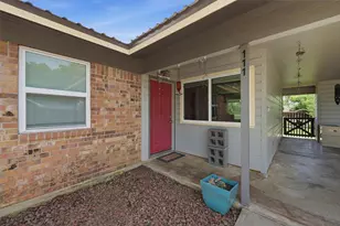111 E Pecan St, Gunter, TX 75058 - Photo 4
