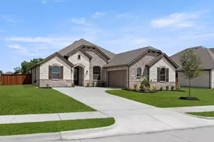 417 Heritage Hill Dr, Forney, TX 75126 - Photo 2