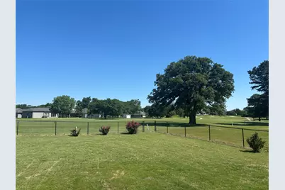 108 Kiowa Drive W, Lake Kiowa, TX 76240 - Photo 20