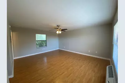 701 W Sycamore Street #103, Denton, TX 76201 - Photo 2
