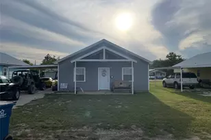 421 Sparrow Ln, Clyde, TX 79510 - Photo 2