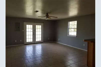 421 Sparrow Lane, Clyde, TX 79510 - Photo 8