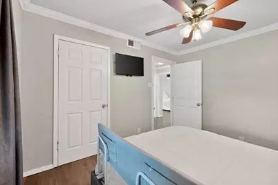 805 Buena Vista Drive, Arlington, TX 76010 - Photo 32