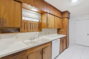 707 S Ammerman Ave, Eastland, TX 76448 - Photo 28
