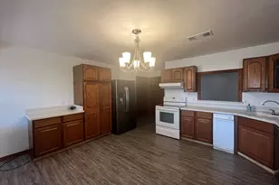 221 Timberview Ct, Argyle, TX 76226 - Photo 10