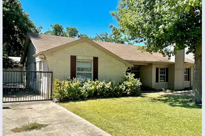 3332 Brockway, Farmers Branch, TX 75234 - Photo 2