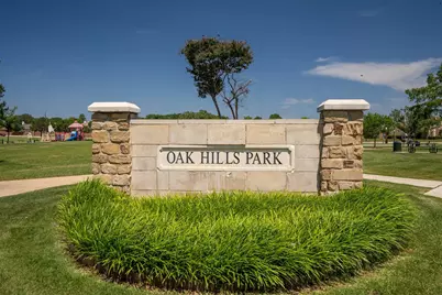 1317 Royal Palm Lane, Carrollton, TX 75007 - Photo 36