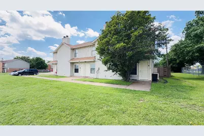 221 Meadow Court, Keller, TX 76248 - Photo 2