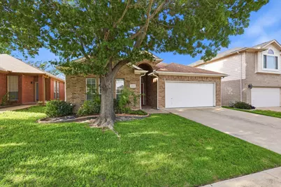 2809 Bull Shoals Drive, Fort Worth, TX 76131 - Photo 2