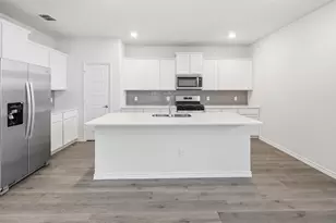8398 Farmhouse Dr, Garland, TX 75043 - Photo 28
