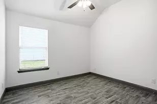 210 Clover Cir, Weatherford, TX 76086 - Photo 12