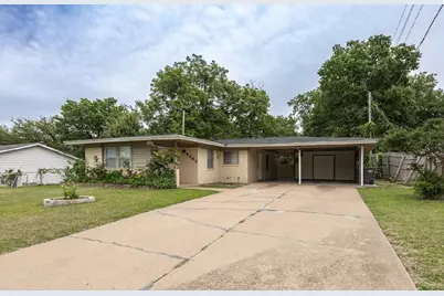 5405 Trail Lake Drive, Fort Worth, TX 76133 - Photo 2