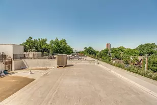 2022 N Fitzhugh Ave, Dallas, TX 87204 - Photo 18