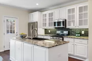 5633 El Campo Ave, Fort Worth, TX 76107 - Photo 8