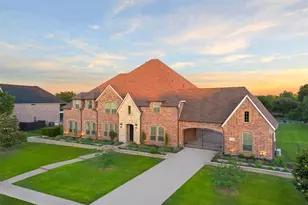 1302 Featherwood Dr, Murphy, TX 75094 - Photo 2