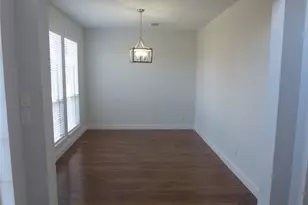 3905 Valez Dr, Carrollton, TX 75007 - Photo 10