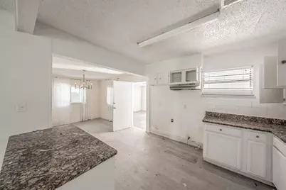 312 N Sam Houston Road, Mesquite, TX 75149 - Photo 4