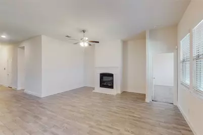 11029 Klondike Lane, Aubrey, TX 76227 - Photo 12