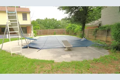 608 Valley Mills Drive, Arlington, TX 76018 - Photo 22
