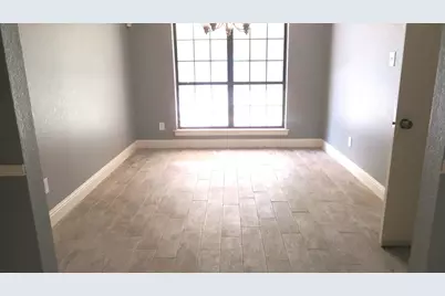 608 Valley Mills Drive, Arlington, TX 76018 - Photo 6