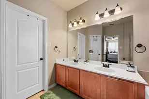 14815 Frisco Ranch Dr, Little Elm, TX 75068 - Photo 18
