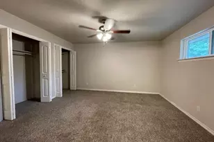 1017 Mullins St, Irving, TX 75061 - Photo 16