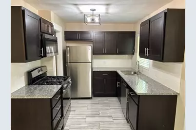 13739 Sundown Trail, Farmers Branch, TX 75234 - Photo 2