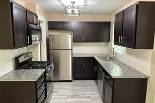 13739 Sundown Trail, Farmers Branch, TX 75234 - Photo 2