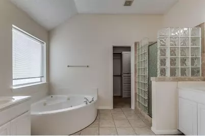 8300 Bent Tree Springs Drive, Plano, TX 75025 - Photo 14