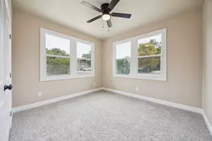 1116 E Pulaski St, Fort Worth, TX 76104 - Photo 10