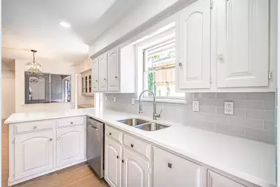10538 Barrywood Drive, Dallas, TX 75230 - Photo 8