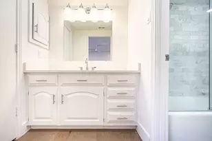 10538 Barrywood Dr, Dallas, TX 75230 - Photo 24