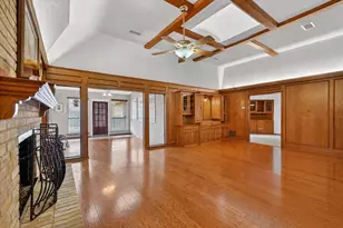 6520 Clearhaven Cir, Dallas, TX 75248 - Photo 2