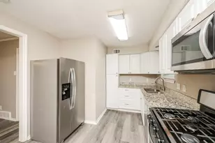 1905 Houghton Rd, Dallas, TX 75217 - Photo 10
