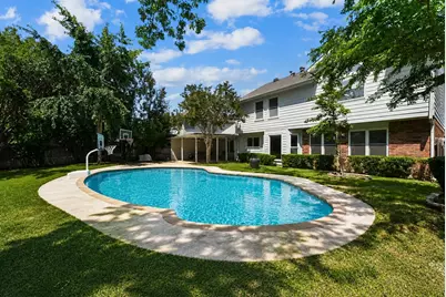 4138 Mapleridge Drive, Grapevine, TX 76051 - Photo 4