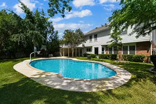 4138 Mapleridge Dr, Grapevine, TX 76051 - Photo 4