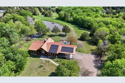 821 Ewing Road, Ferris, TX 75125 - Photo 2