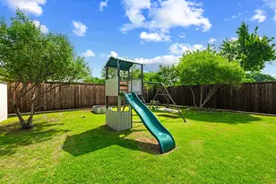 224 Overcrest Dr, Benbrook, TX 76126 - Photo 34