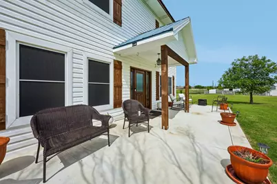 331 Radecke Road, Krum, TX 76249 - Photo 4
